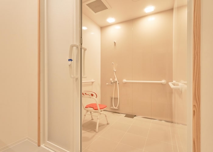 バリアフリー車いす対応シャワールーム